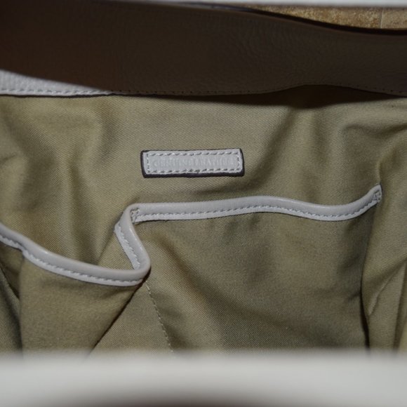 G.I.L.I Leather Stirrup Satchel W/ Shoulder Strap - Picture 14 of 16